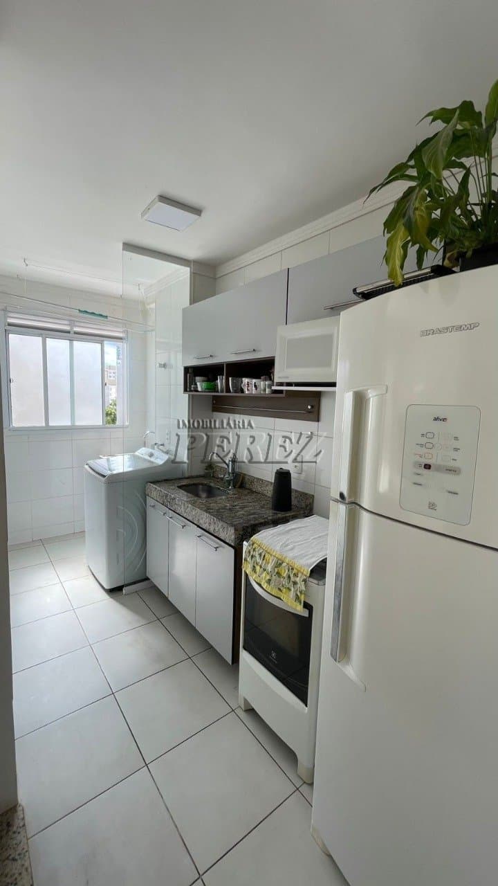 Apartamento à venda no Lago Maggiore na região leste de Londrina - Foto 7