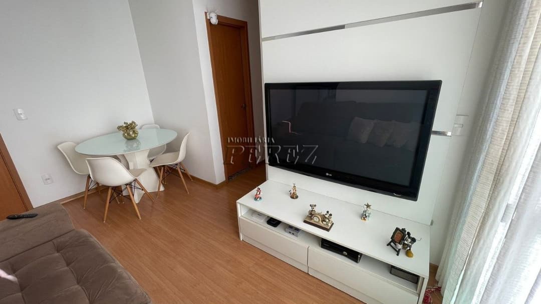 Apartamento à venda no Lago Maggiore na região leste de Londrina - Foto 3