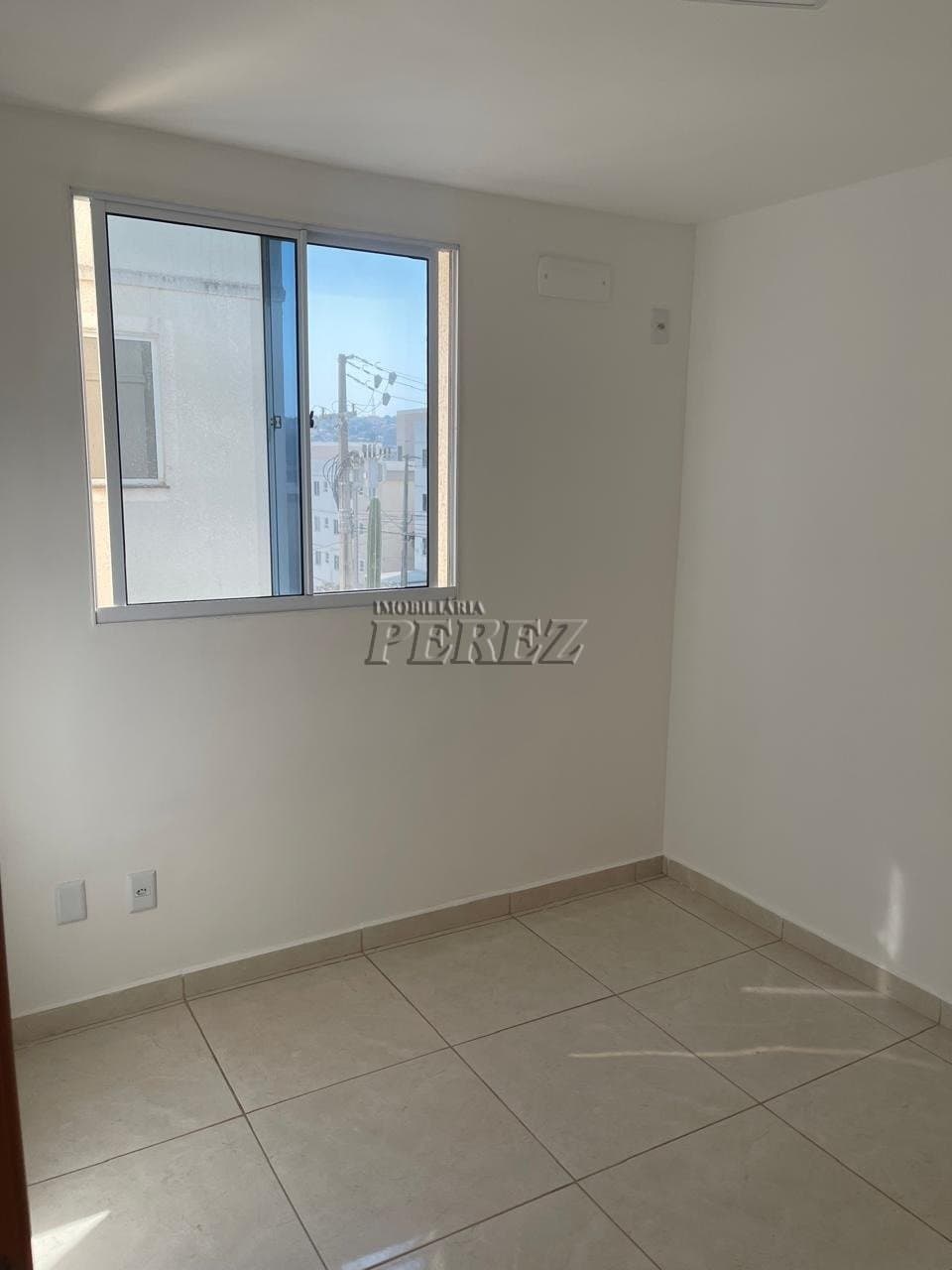 Apartamento à venda no Residencial Parque Lisboa na região norte de Londrina - Foto 12