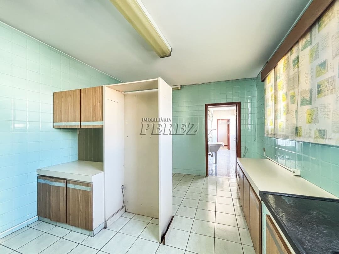 Apartamento à venda no Edifício Esmeralda Cristina no Calçadão de Londrina - Foto 13