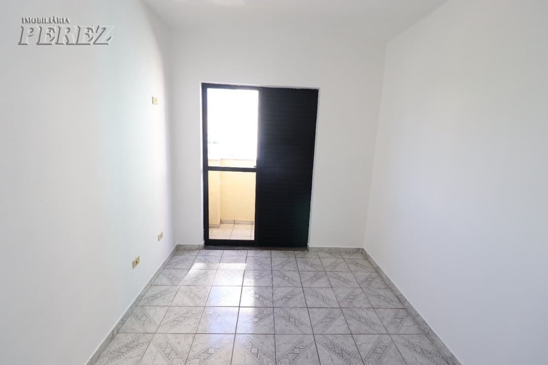 Apartamento no Brasil, de 1 quarto à venda no Centro - Londrina/PR - Foto 6