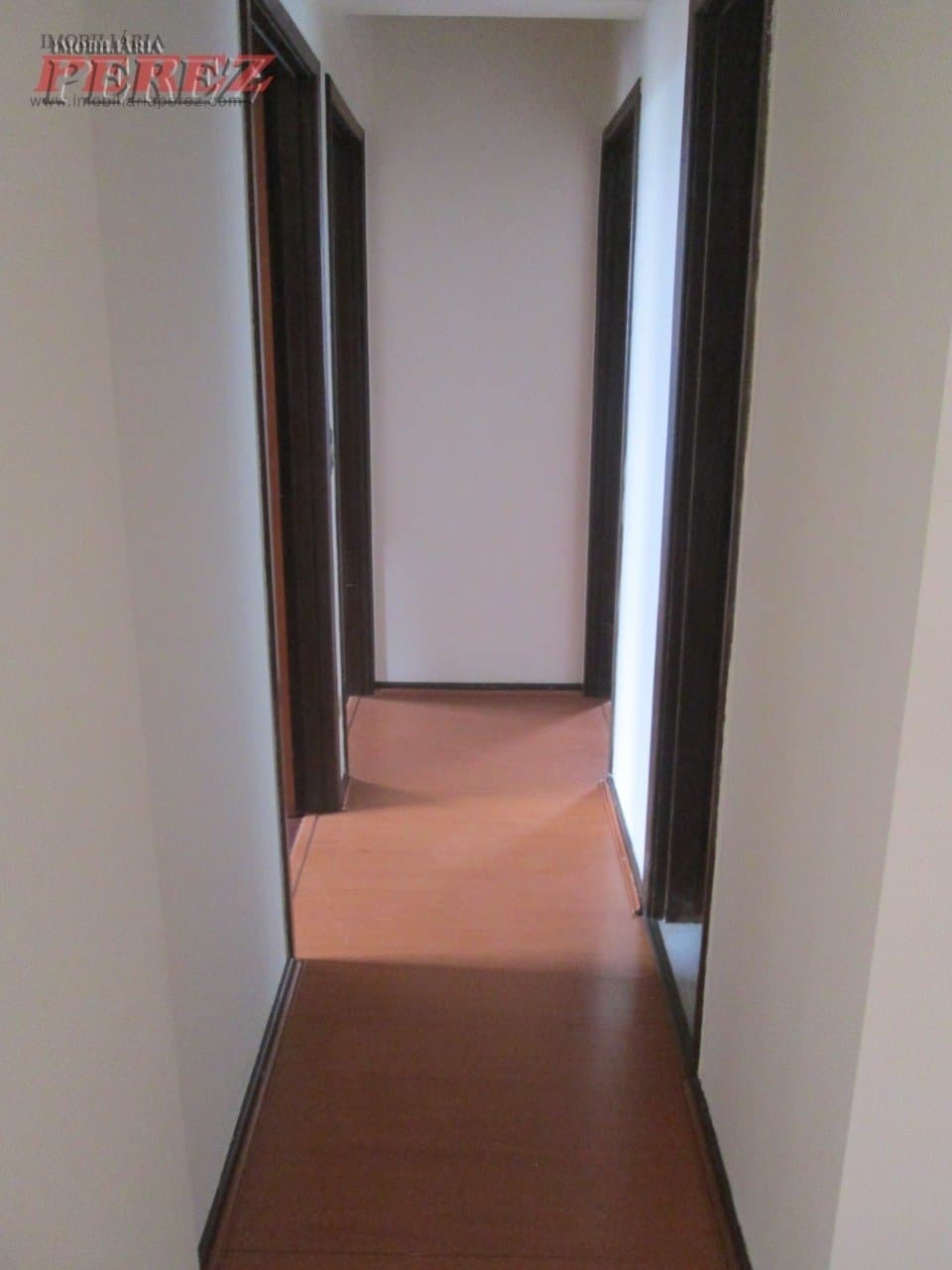 Apartamento no Solar Dos Alferes, de 3 quartos, 85.5 m² à venda no Vila Brasil - Londrina/PR - Foto 8