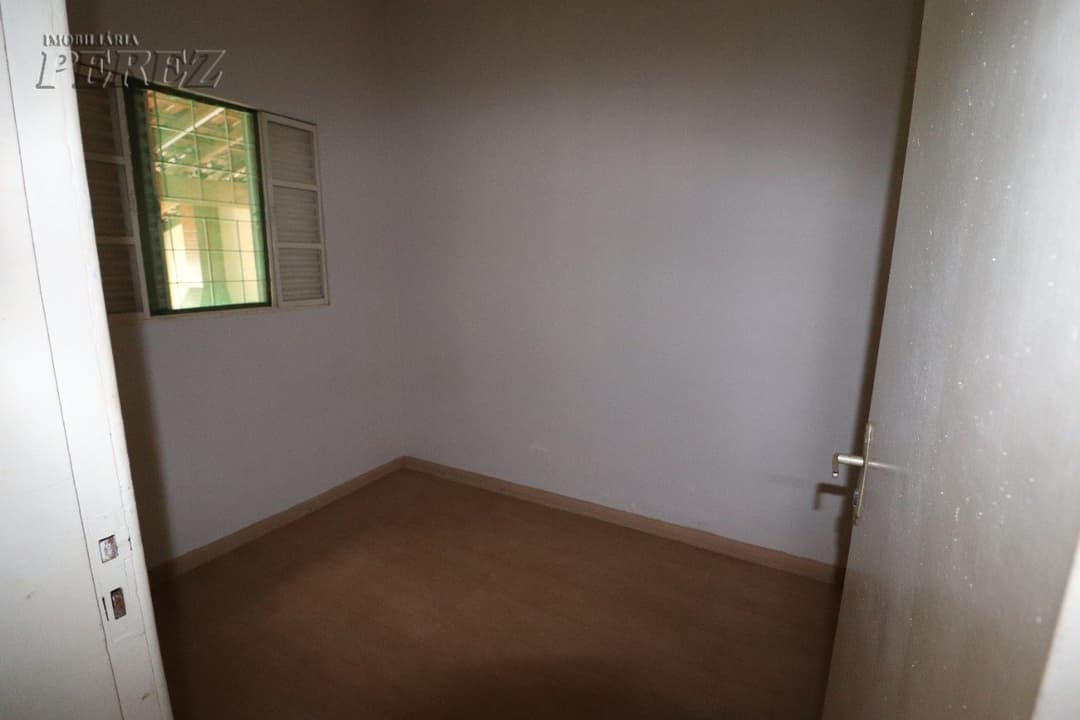 A Imobiliária Perez oferece a você mais uma ótima oportunidade de casa para  venda em Londrina. - Foto 9