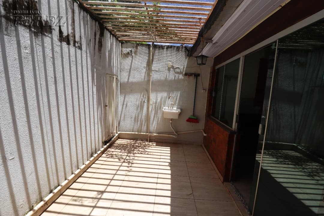 A Imobiliária Perez oferece a você mais uma ótima oportunidade de casa para  venda em Londrina. - Foto 14