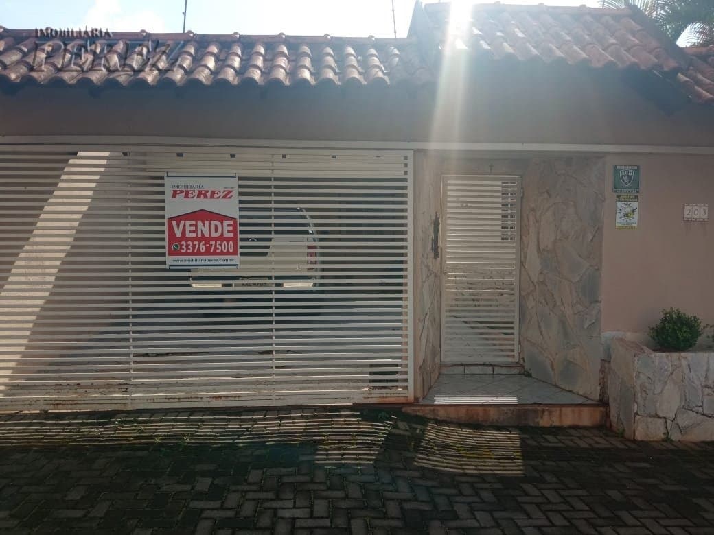 Casa, de 3 quartos, 200 m² à venda no San Fernando - Londrina/PR - Foto 1