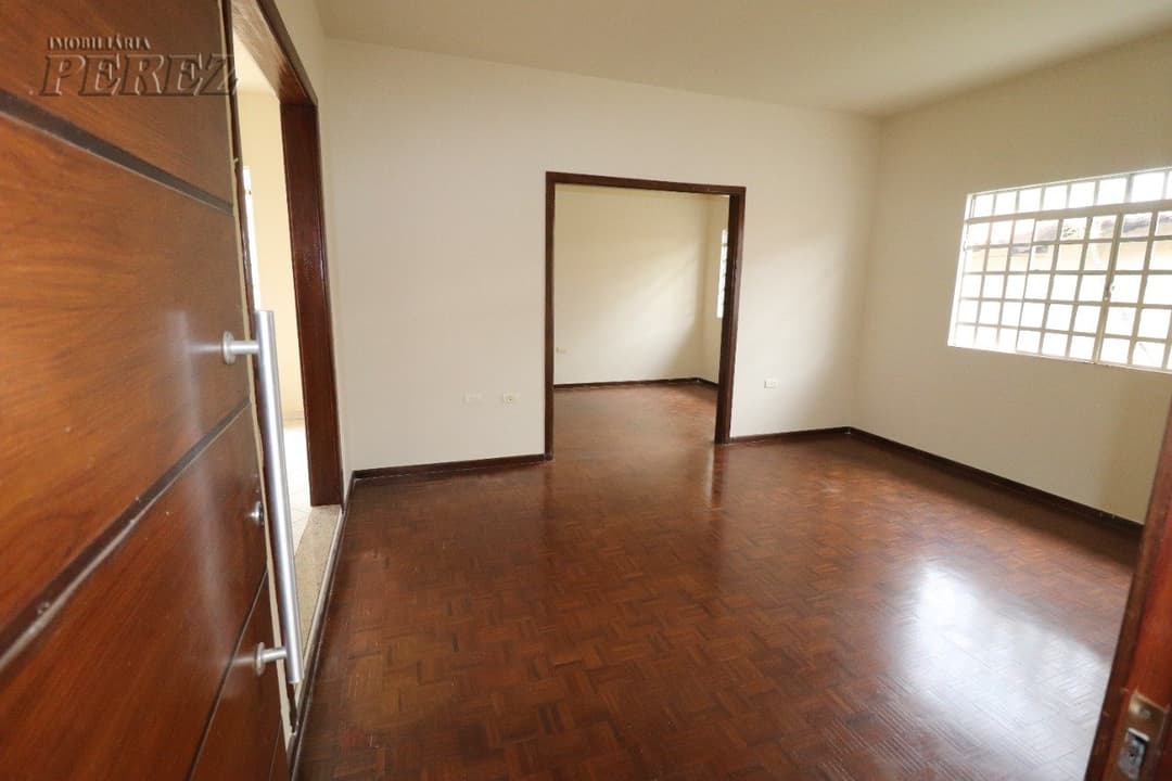 Casa, de 3 quartos, 200 m² à venda no San Fernando - Londrina/PR - Foto 4