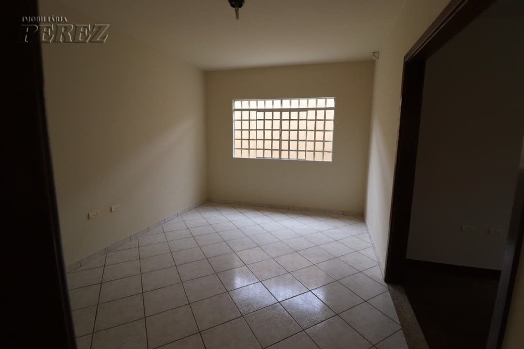 Casa, de 3 quartos, 200 m² à venda no San Fernando - Londrina/PR - Foto 9