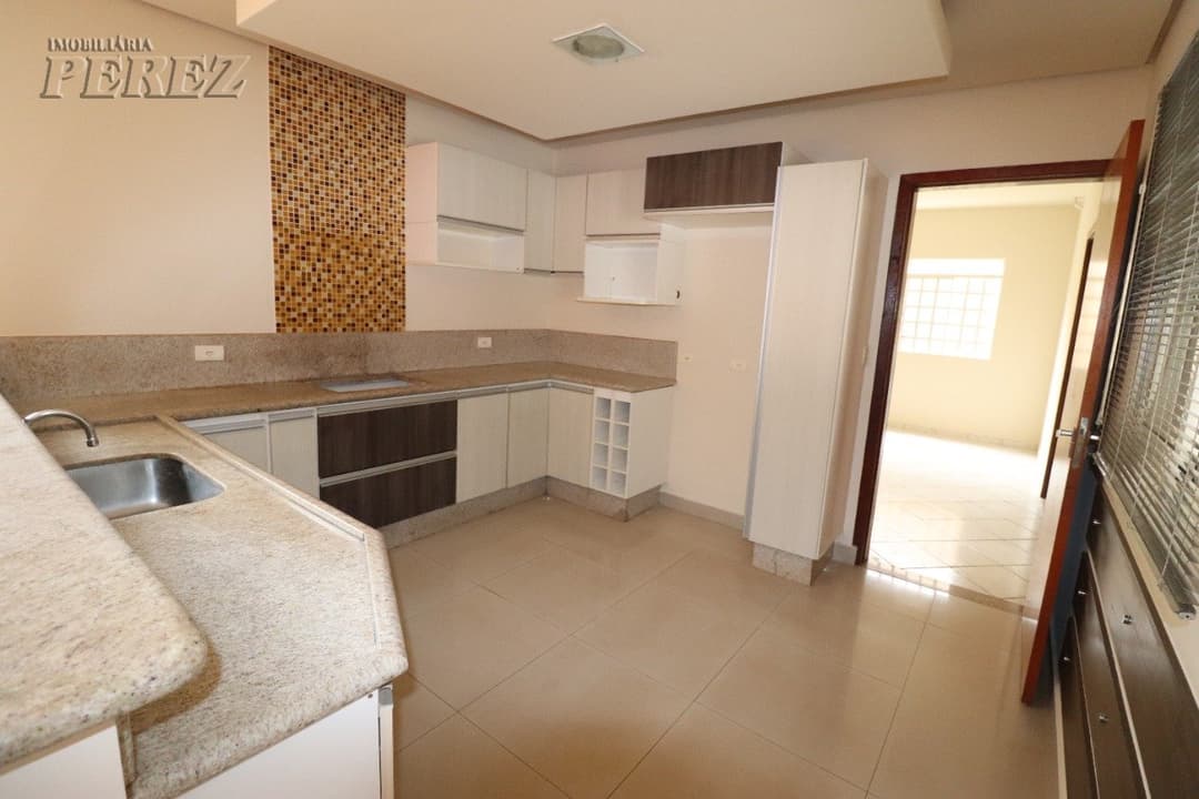 Casa, de 3 quartos, 200 m² à venda no San Fernando - Londrina/PR - Foto 0