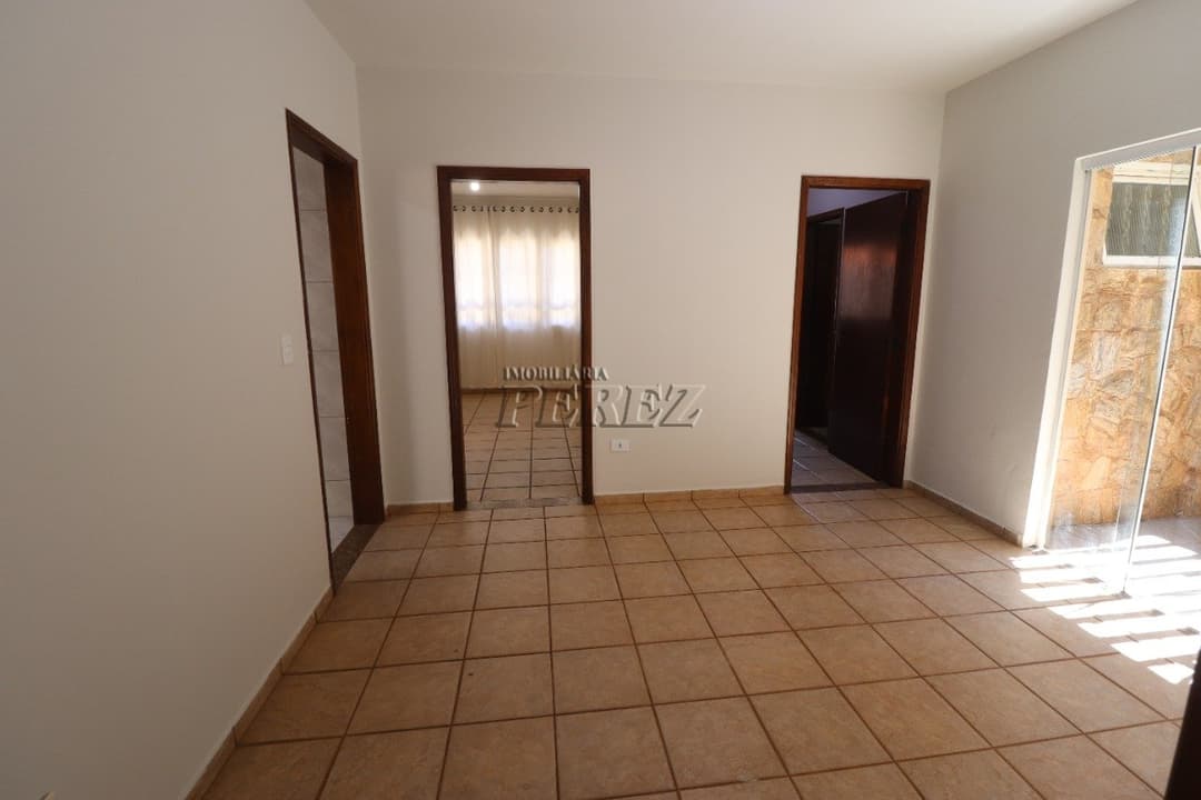 Casa para alugar no Tarumã, região leste de Londrina - Foto 17