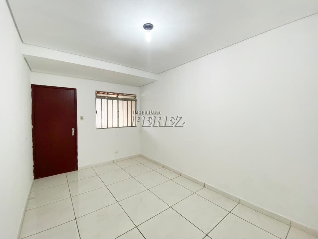 Casa, de 2 quartos, 50 m² para alugar no Guanabara - Londrina/PR - Foto 3
