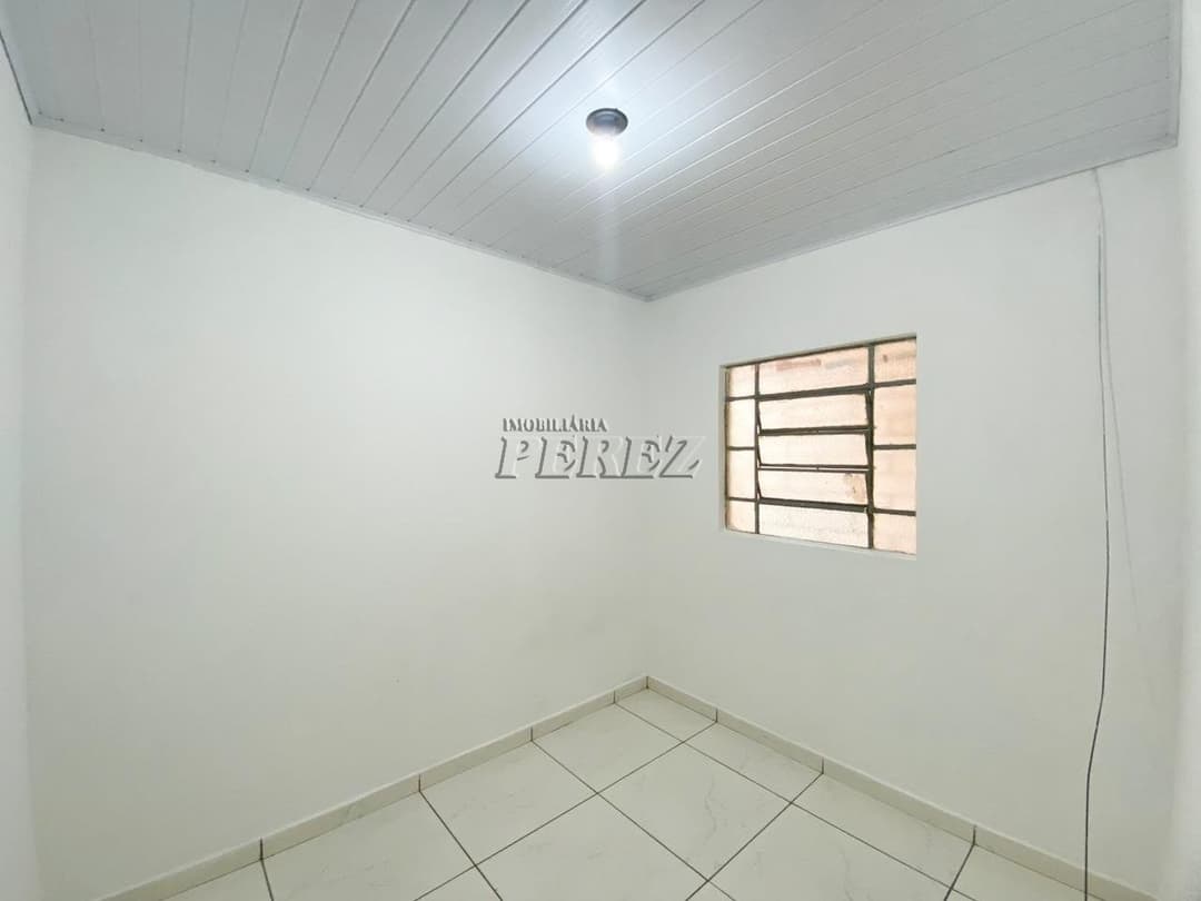 Casa, de 2 quartos, 50 m² para alugar no Guanabara - Londrina/PR - Foto 7