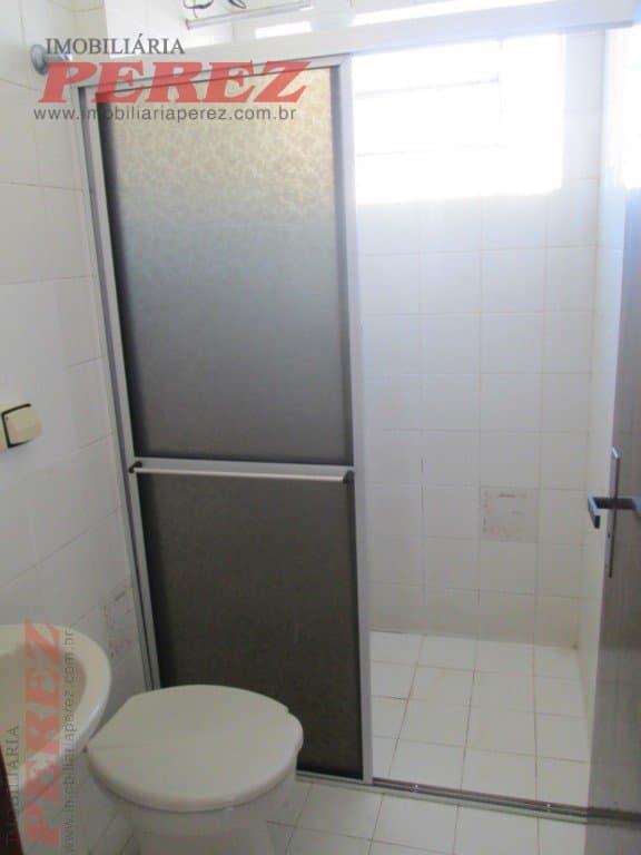 Apartamento no Ed. Nova Inglaterra, de 3 quartos à venda no Vilas Boas - Londrina/PR - Foto 9