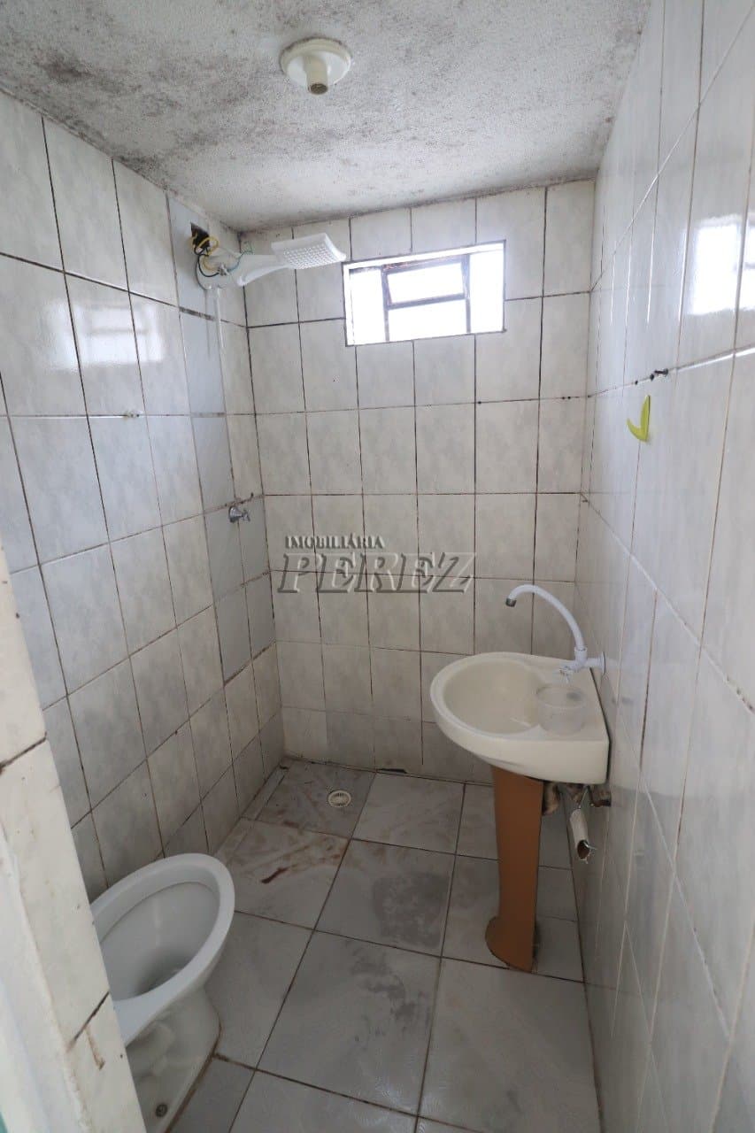 Casa, de 1 quarto para alugar no Cafezal 1 - Londrina/PR - Foto 6