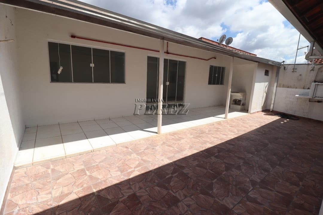 Casa, de 1 quarto para alugar no Cafezal 1 - Londrina/PR - Foto 9