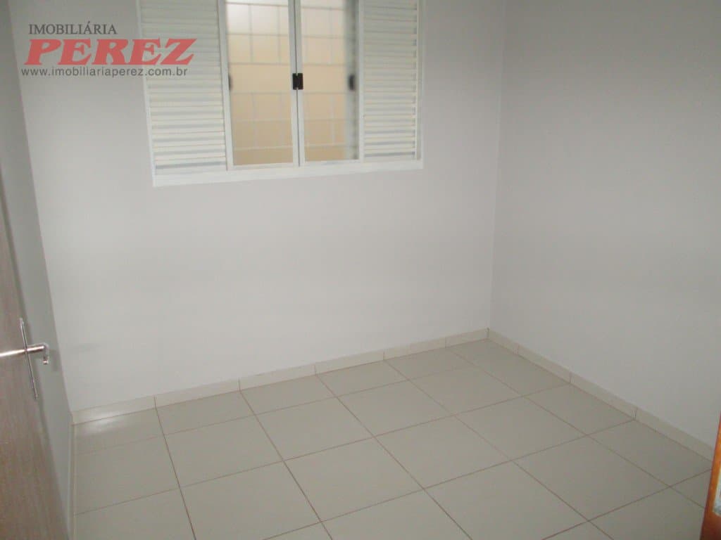 Casa a venda na região Leste de  Londrina, localizado no bairro Santa Alice. - Foto 9