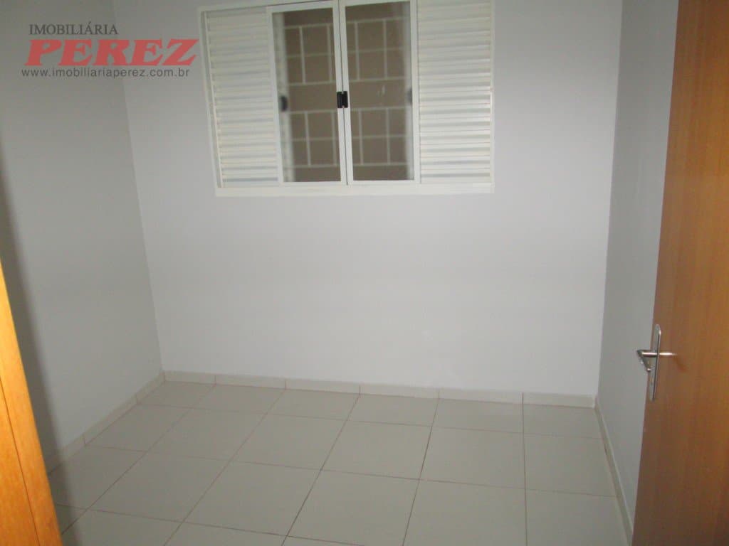 Casa a venda na região Leste de  Londrina, localizado no bairro Santa Alice. - Foto 8