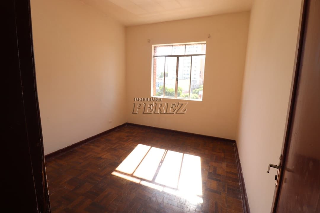 Apartamento, de 3 quartos, 90 m² para alugar no Centro - Londrina/PR - Foto 8
