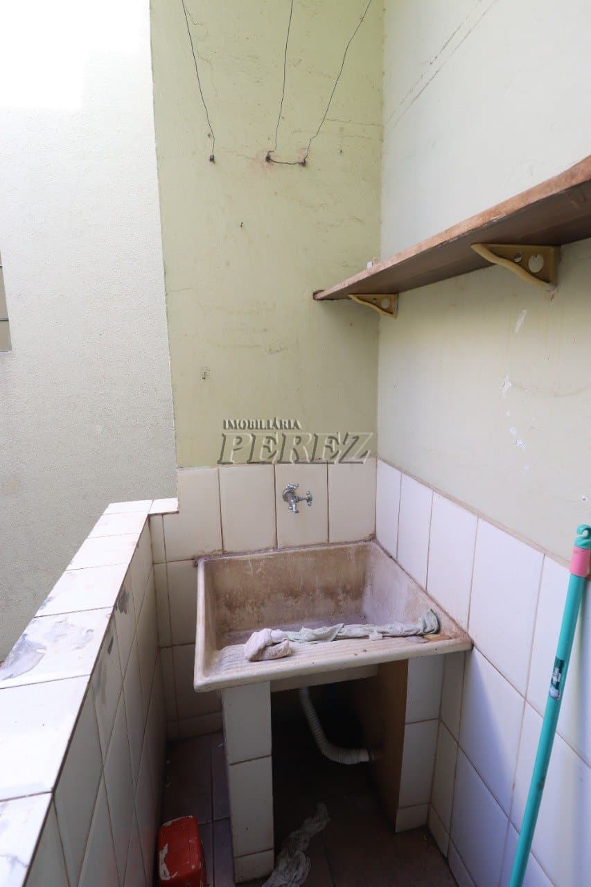 Apartamento, de 3 quartos, 90 m² para alugar no Centro - Londrina/PR - Foto 12