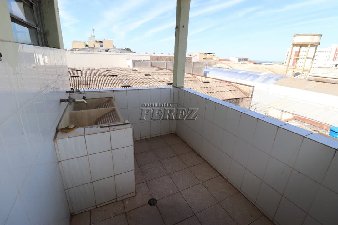 Apartamento, de 2 quartos, 80 m² para alugar no Centro - Londrina/PR - Foto 9