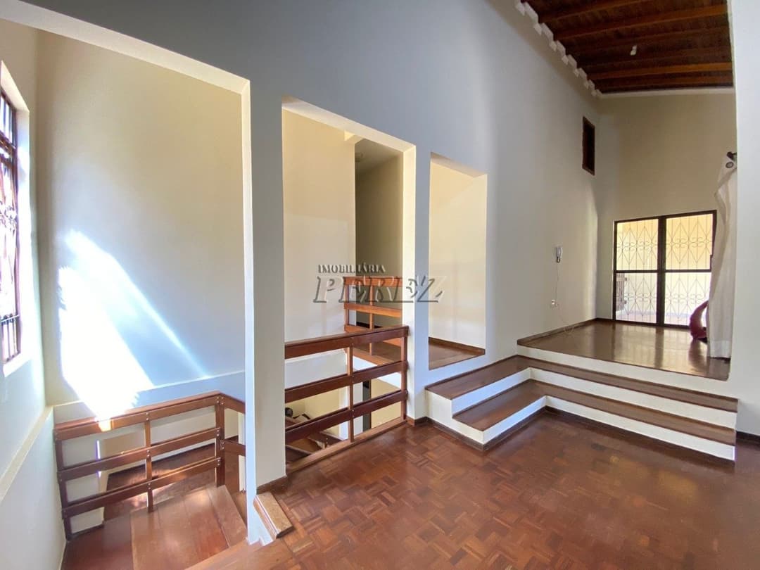 Casa, de 4 quartos, 325.26 m² para alugar no Monte Carlo - Londrina/PR - Foto 3