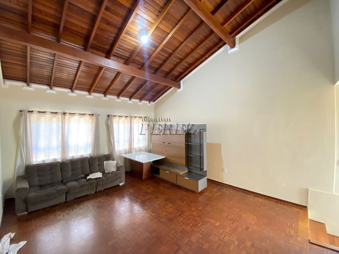 Casa, de 4 quartos, 325.26 m² para alugar no Monte Carlo - Londrina/PR - Foto 2