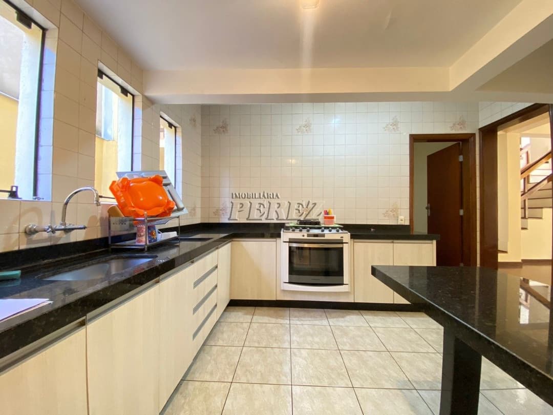 Casa, de 4 quartos, 325.26 m² para alugar no Monte Carlo - Londrina/PR - Foto 7