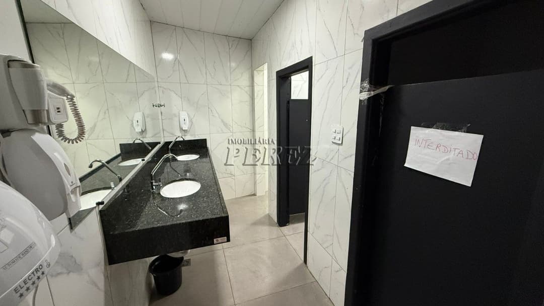 Barracão para alugar no Centro de Londrina. - Foto 14