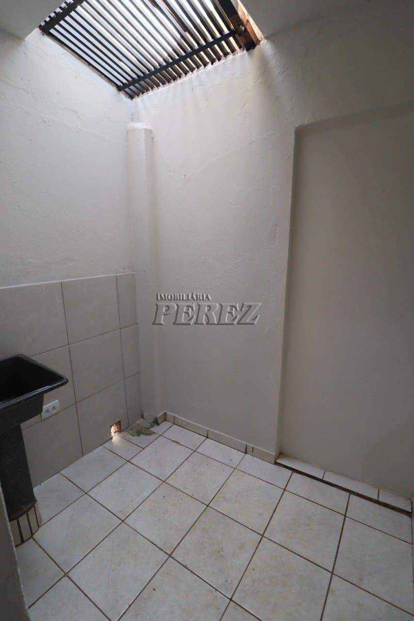 Casa, de 2 quartos para alugar no Cj. Do Cafe - Londrina/PR - Foto 9