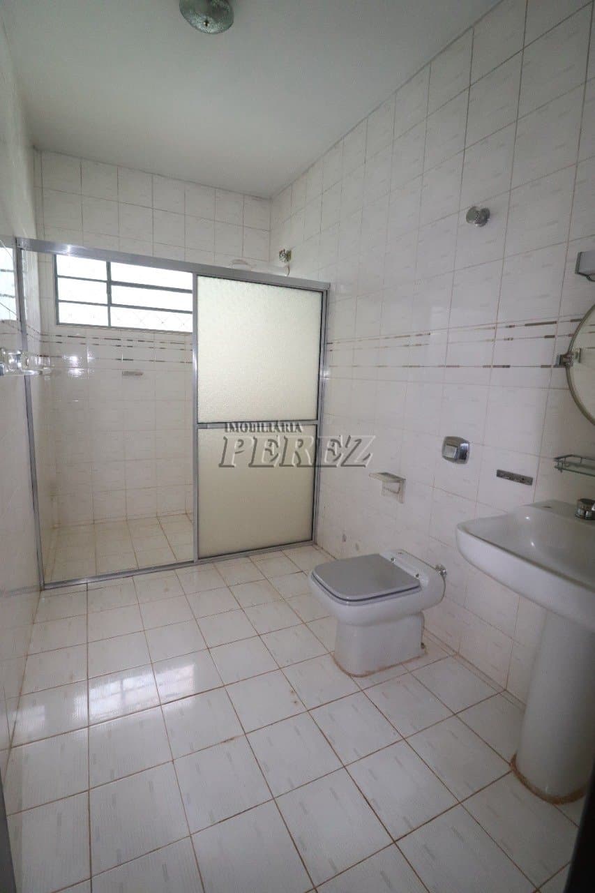Casa para venda e locação na região oeste em Londrina. - Foto 11