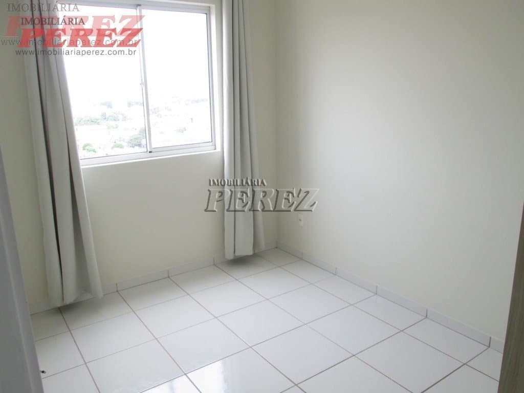 Apartamento no Ed. Inédito, de 2 quartos para alugar no Centro - Londrina/PR - Foto 9