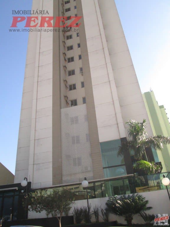 Apartamento no Ed. Inédito, de 2 quartos para alugar no Centro - Londrina/PR - Foto 1