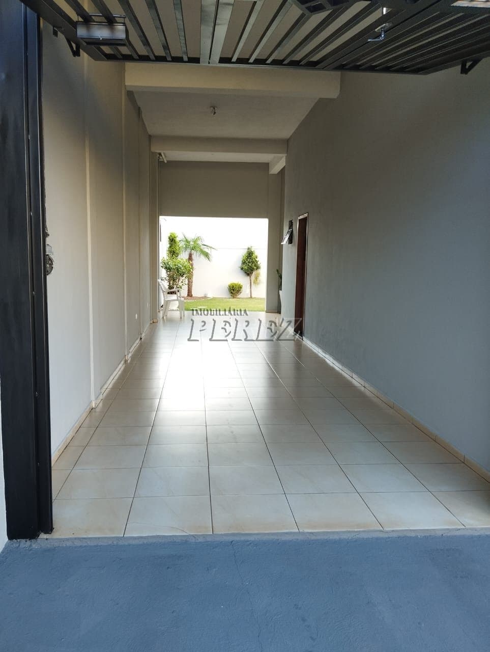 Sobrado, de 3 quartos, 250 m² à venda no Chamonix - Londrina/PR - Foto 2