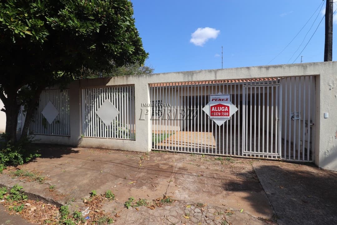 Casa para alugar no San Izidro, região leste de Londrina. - Foto 0