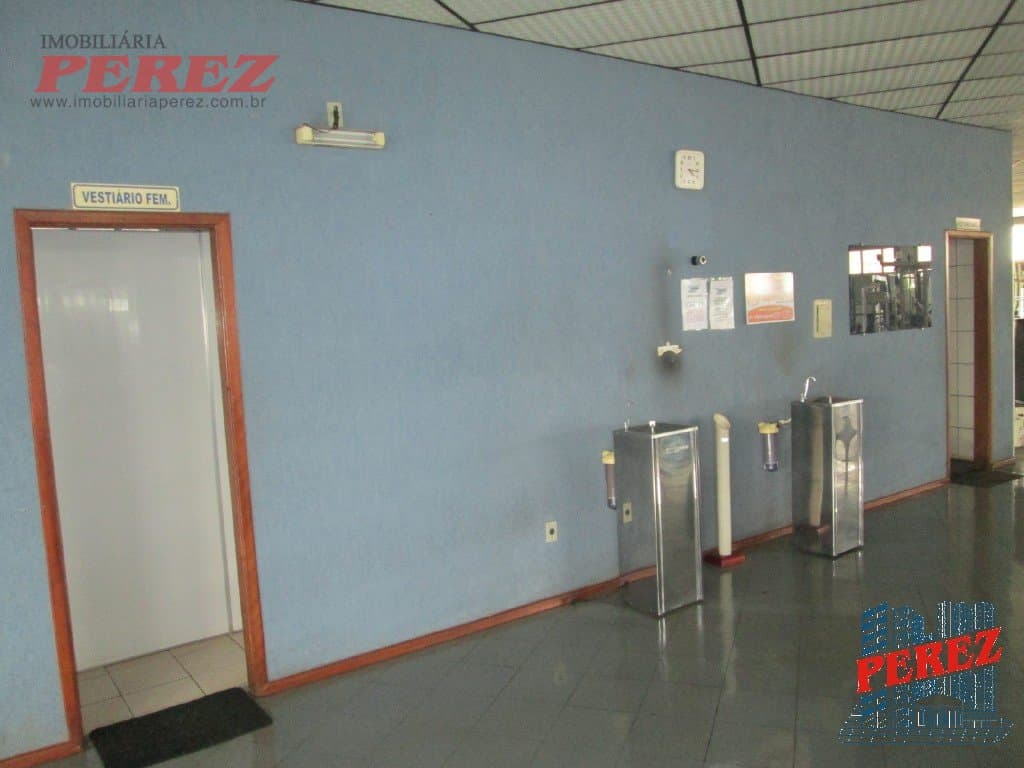 Sala comercial para alugar na AV Duque de Caxias, no centro de Londrina. - Foto 4