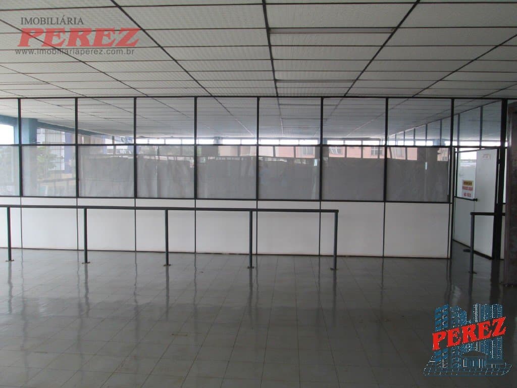 Sala comercial para alugar na AV Duque de Caxias, no centro de Londrina. - Foto 3