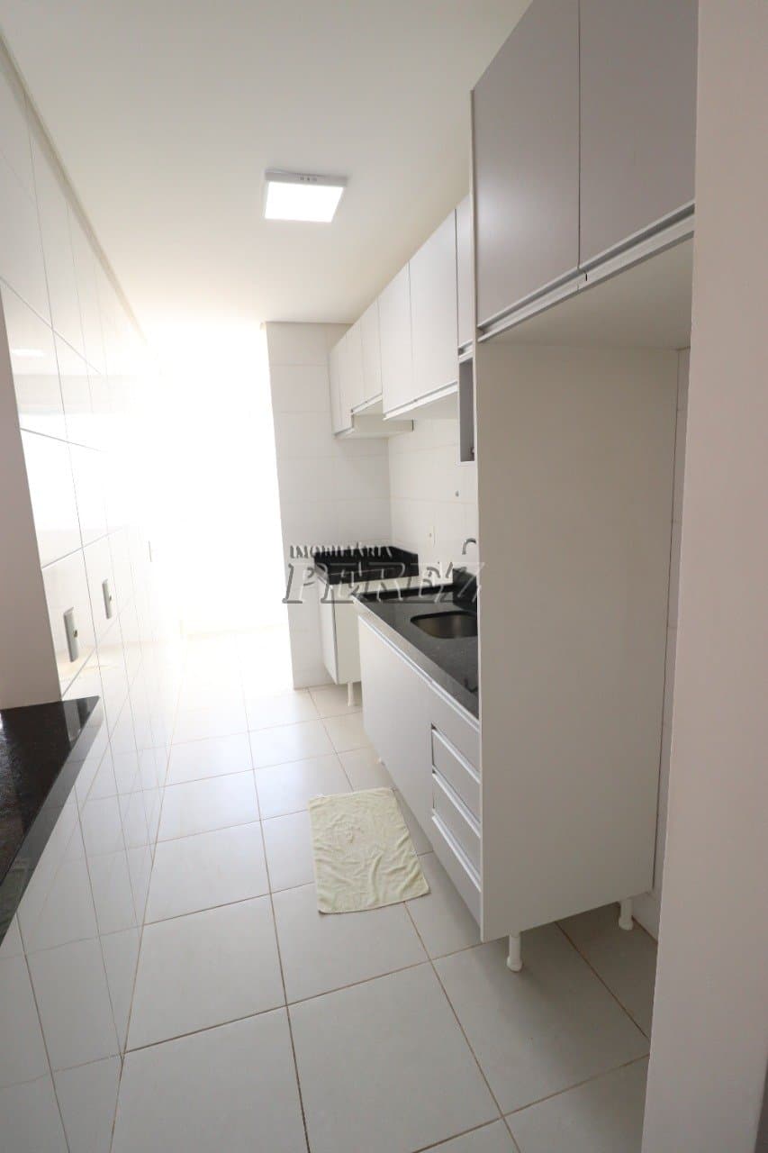 Apartamento para alugar no centro em Londrina, Edifício Hollywood. - Foto 2