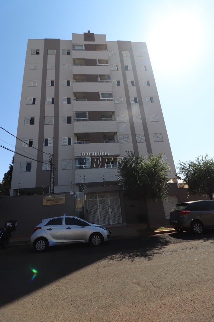 Apartamento para alugar no centro em Londrina, Edifício Hollywood. - Foto 23