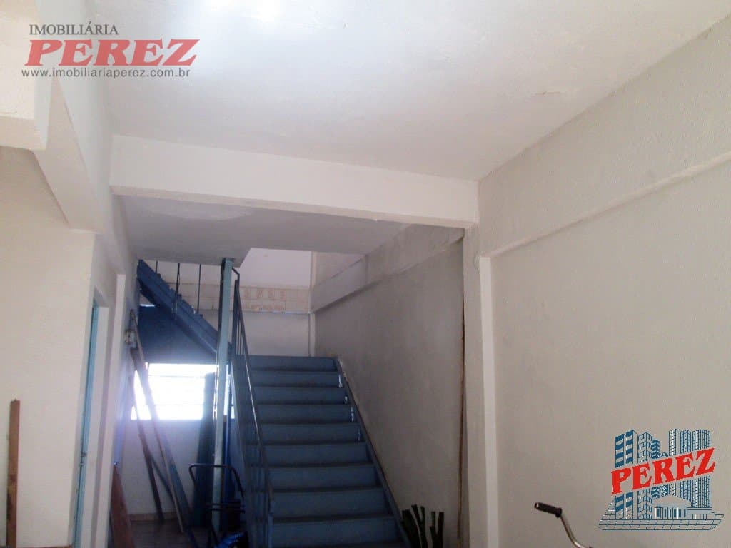 Casa, de 4 quartos, 555 m² à venda no Centro - Londrina/PR - Foto 6
