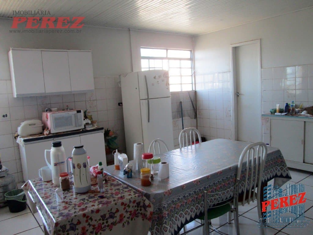 Casa, de 4 quartos, 555 m² à venda no Centro - Londrina/PR - Foto 11
