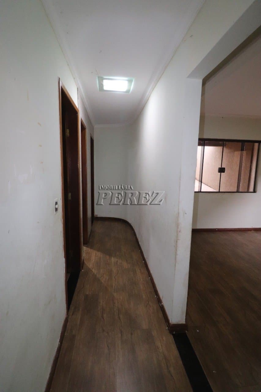 Casa, de 3 quartos, 135 m² à venda no Jeronimo Nogueira De Figueiredo - Londrina/PR - Foto 4