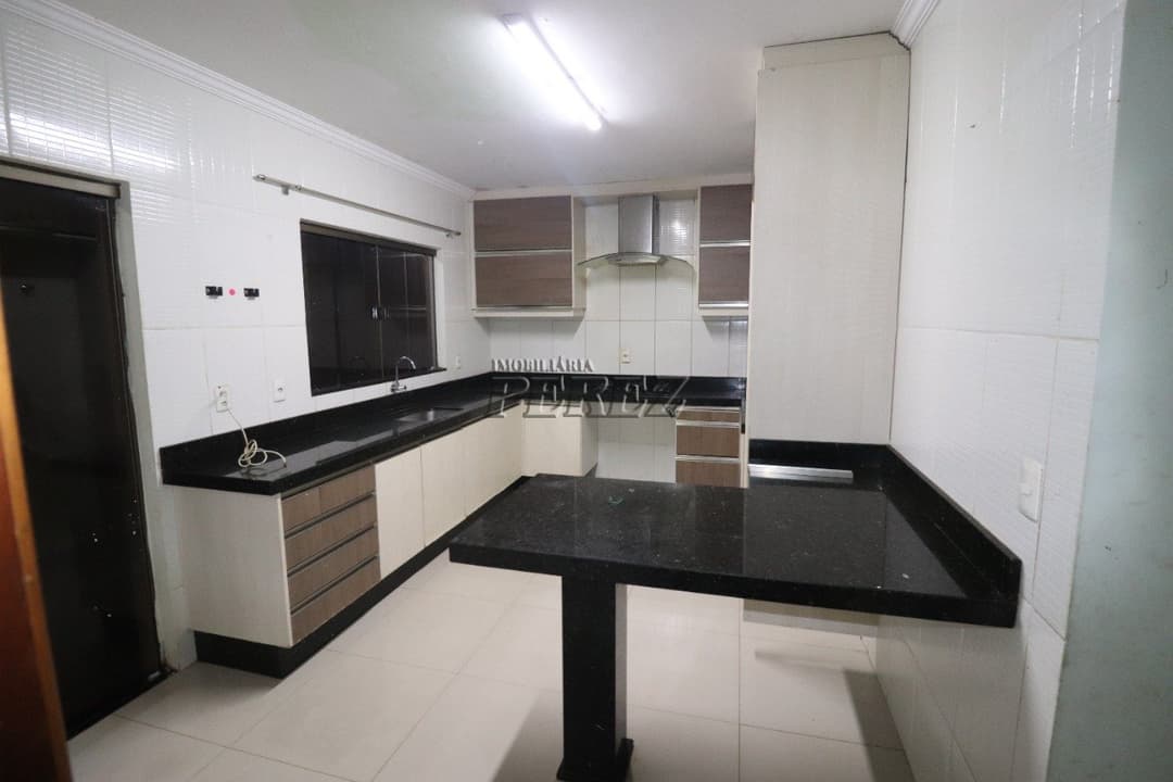 Casa, de 3 quartos, 135 m² à venda no Jeronimo Nogueira De Figueiredo - Londrina/PR - Foto 9