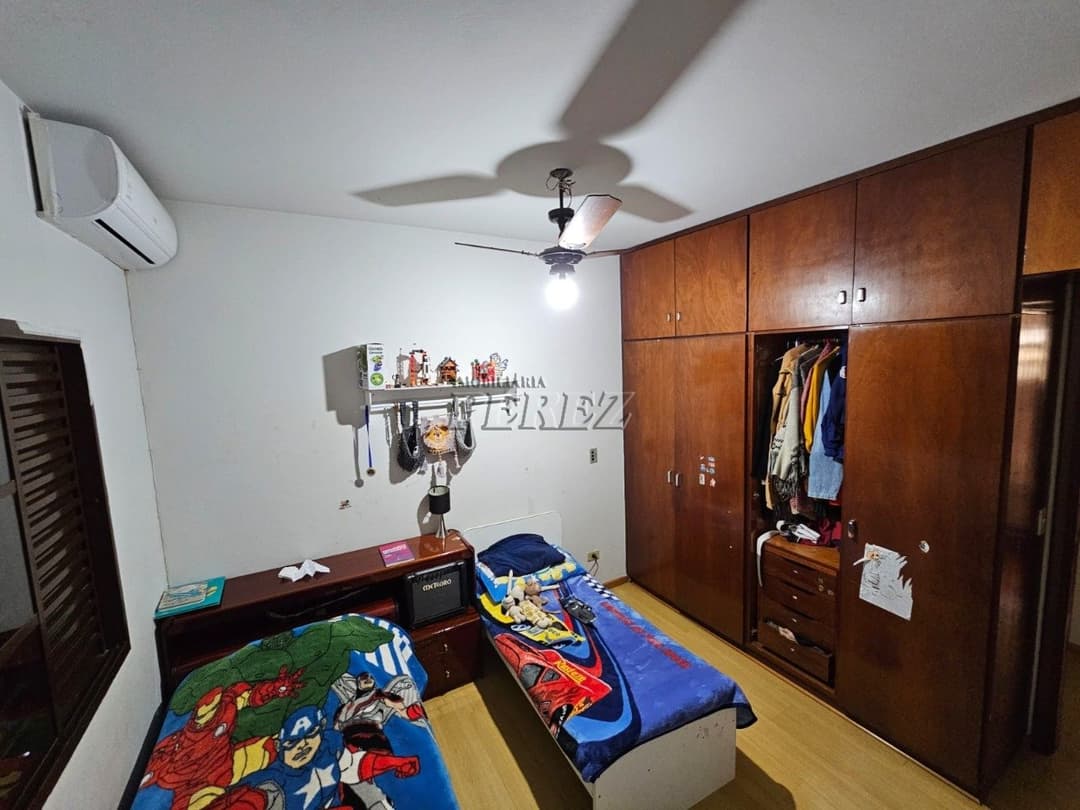 Casa à venda e locação. Ampla com 5 Dormitórios à Venda no Campo Belo - Londrina - Foto 8