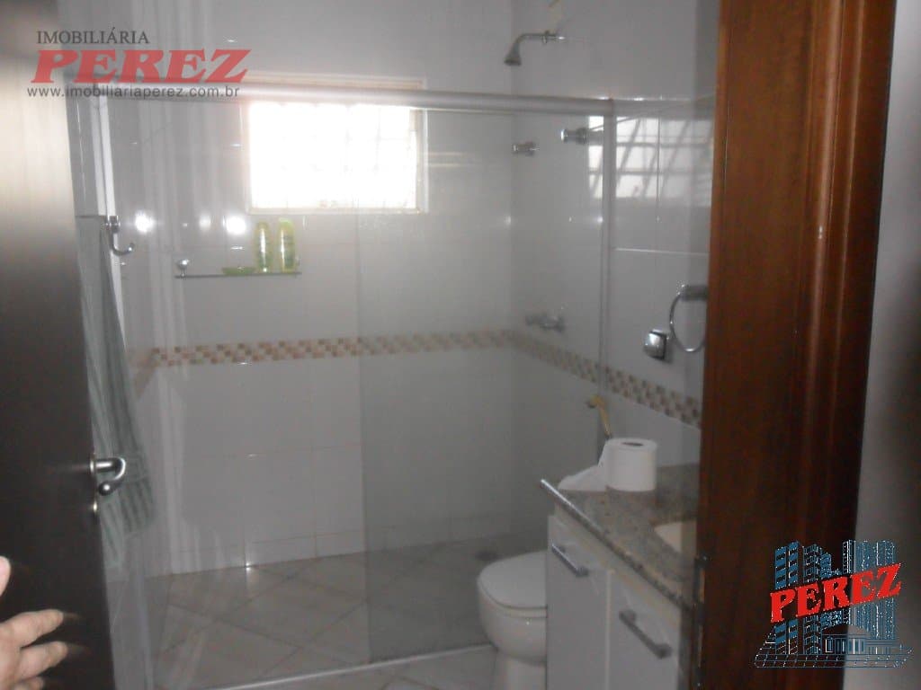 Casa, de 4 quartos, 493.75 m² à venda no Vila Brasil - Londrina/PR - Foto 18