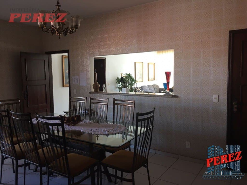 Imóvel à venda comercial na Av. Duque de Caxias com apartamento e estacionamento em Londrina - Foto 1