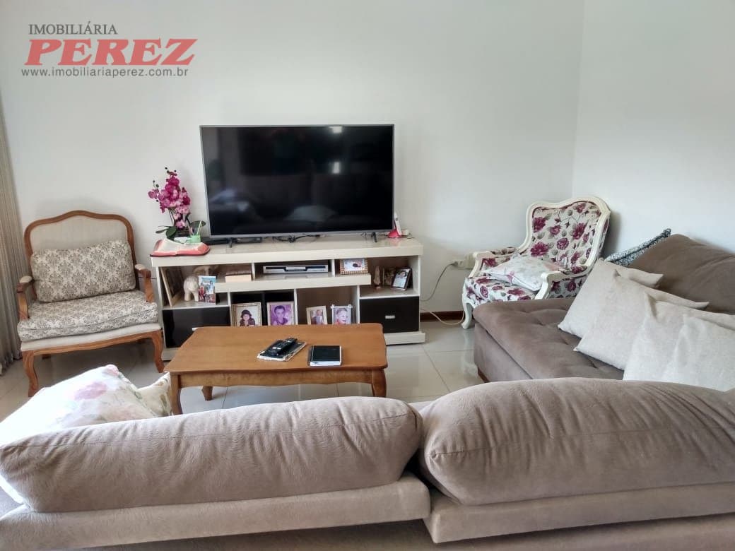 A Imobiliária Perez oferece à você essa ótima opção de sobrado a locação e venda em Londrina: - Foto 5