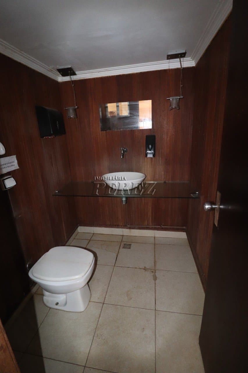 Imóvel comercial para alugar no centro em Londrina. - Foto 7