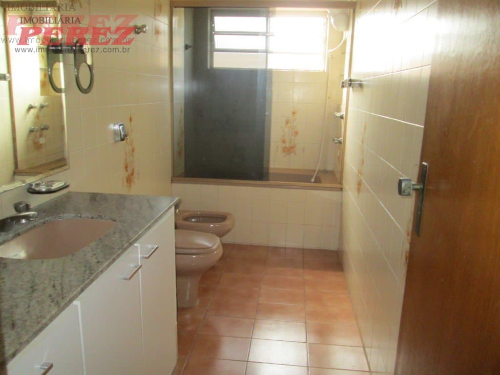 Sobrado, de 4 quartos, 306.38 m² à venda no Adriana 2 - Londrina/PR - Foto 17