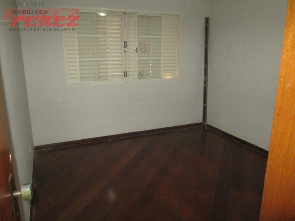 Sobrado, de 4 quartos, 306.38 m² à venda no Adriana 2 - Londrina/PR - Foto 19