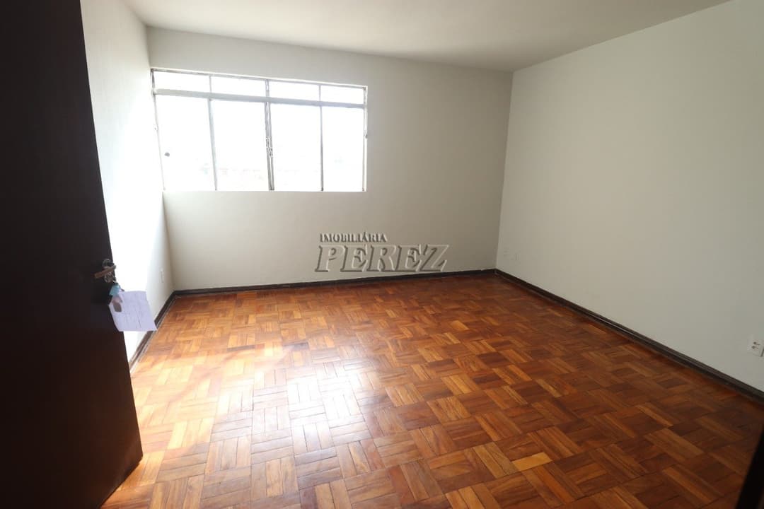 Apartamento para alugar na Rua São Salvador, centro de Londrina. - Foto 2
