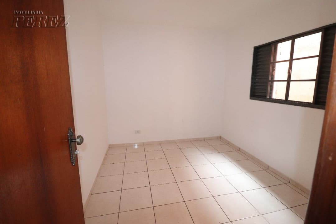 Casa, de 3 quartos para alugar no Waldemar Hauer - Londrina/PR - Foto 8